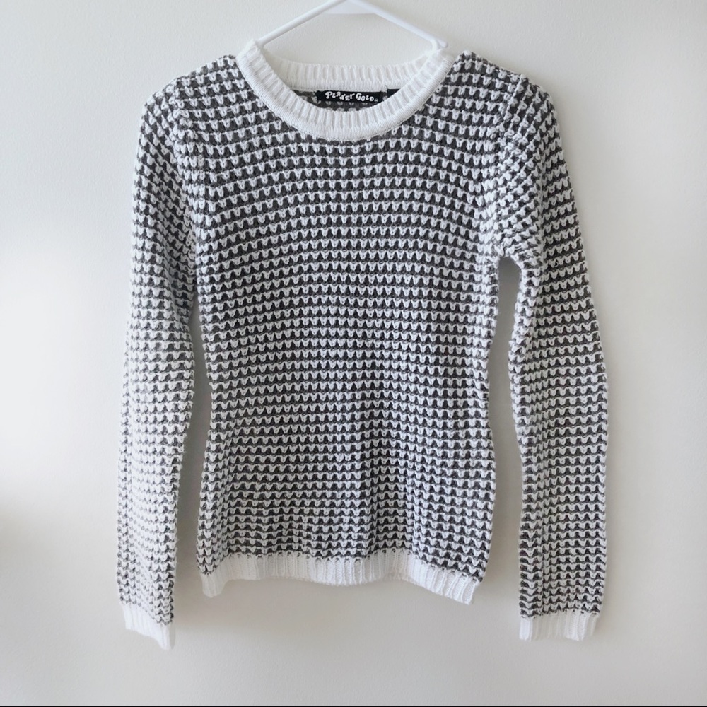 Planet gold sweater size s